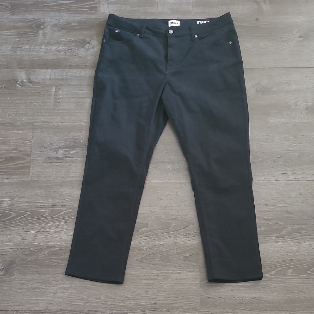 DKNY Black Stanton Slim Fit Size 36W 29L